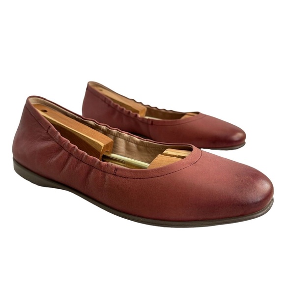 ECCO Womens Incise Enchant Ballerina Ballet Flats Petal Trim Leather Sz 39 8-8.5 - Picture 1 of 12
